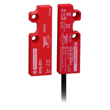 Coded magnetic switch, Telemecanique Safety switches XCS, XCSDMC, 1 NC+1 NO, staggered, cable 2 m